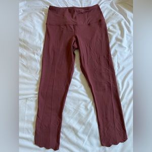 Mauve Scallop Leg Leggings